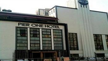 Pier One 4*